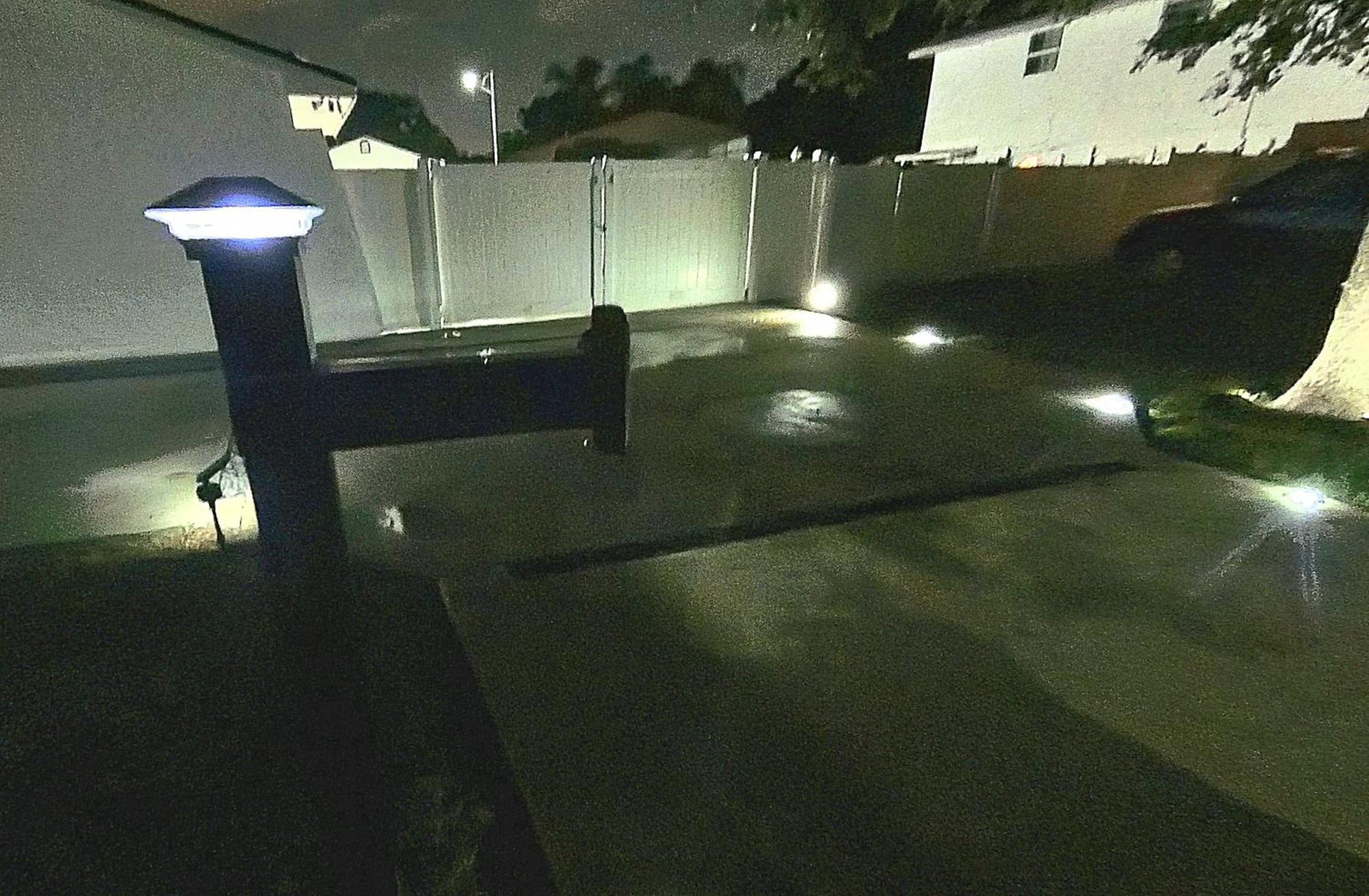 All Modern Studio With Private Entry & Parking. Brandon Exterior photo
